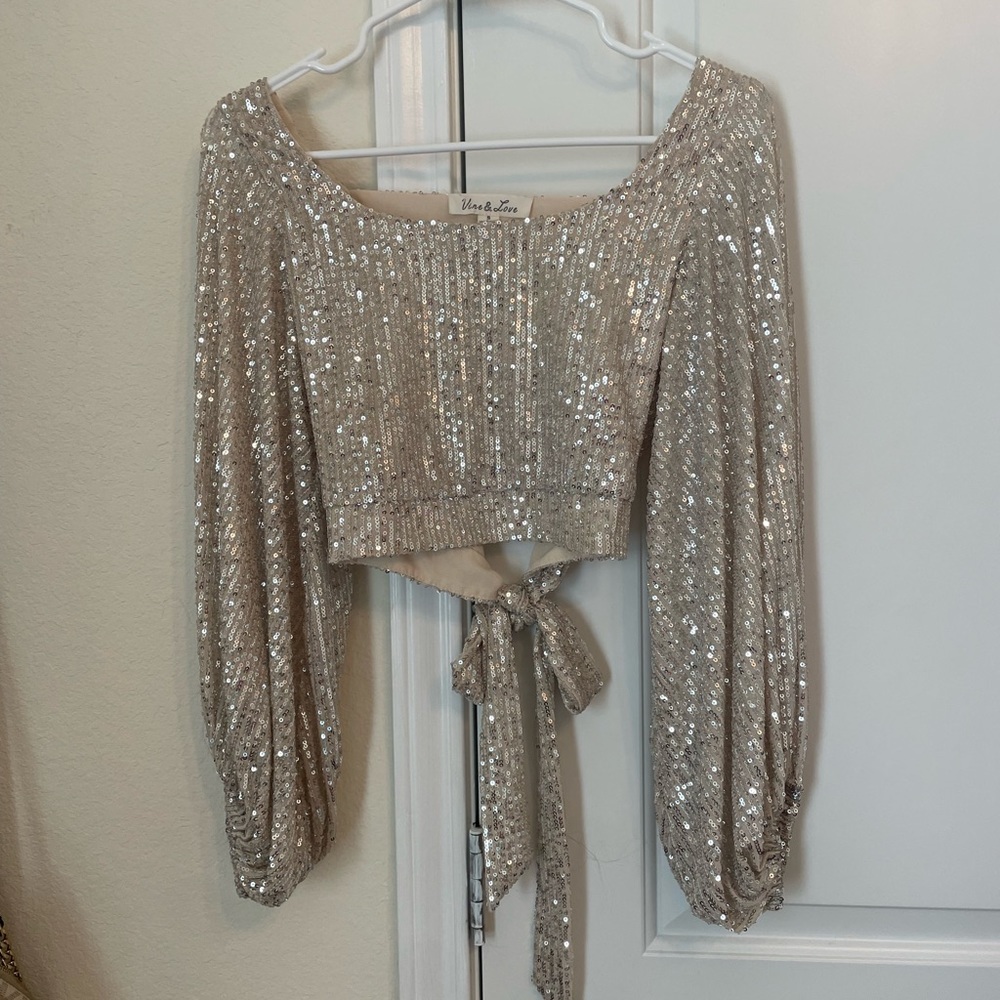 Sparkly top!
